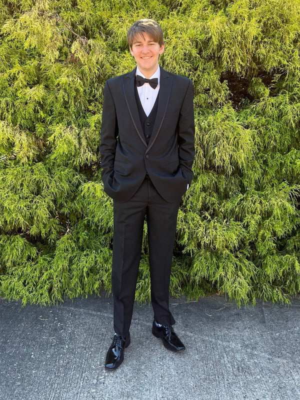 Black Demetrios Uomo Peak Lapel Tuxedo Jacket and Pants Demetrios Uomo
