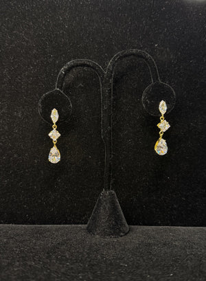 Cubic Zirconia Gold Simple Drop Earrings Cristal D'Or 