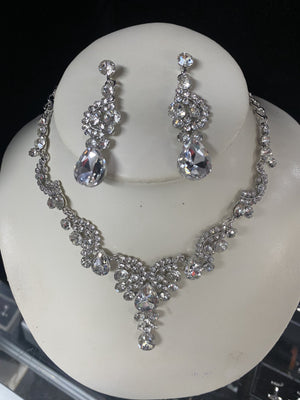 Crystal Rhinestone Teardrop Swirl Silver Statement Necklace & Earring Set Fashion Jewelry 