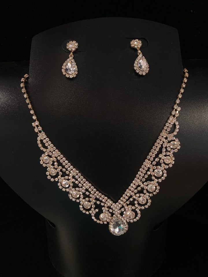 Bubble Crystal Cluster Gold Necklace and Earring Set