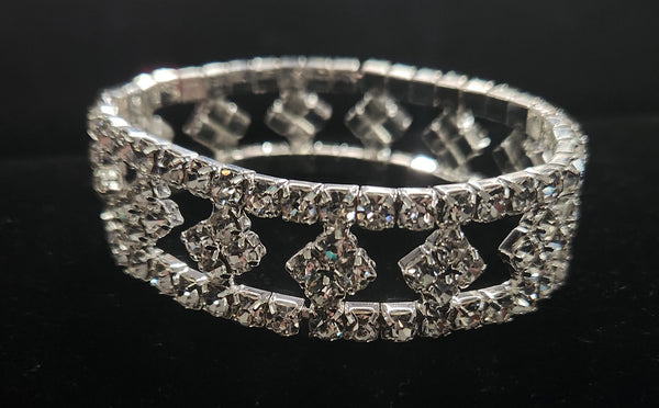 Diamond Design Rhinestone Stretch Silver Bracelet